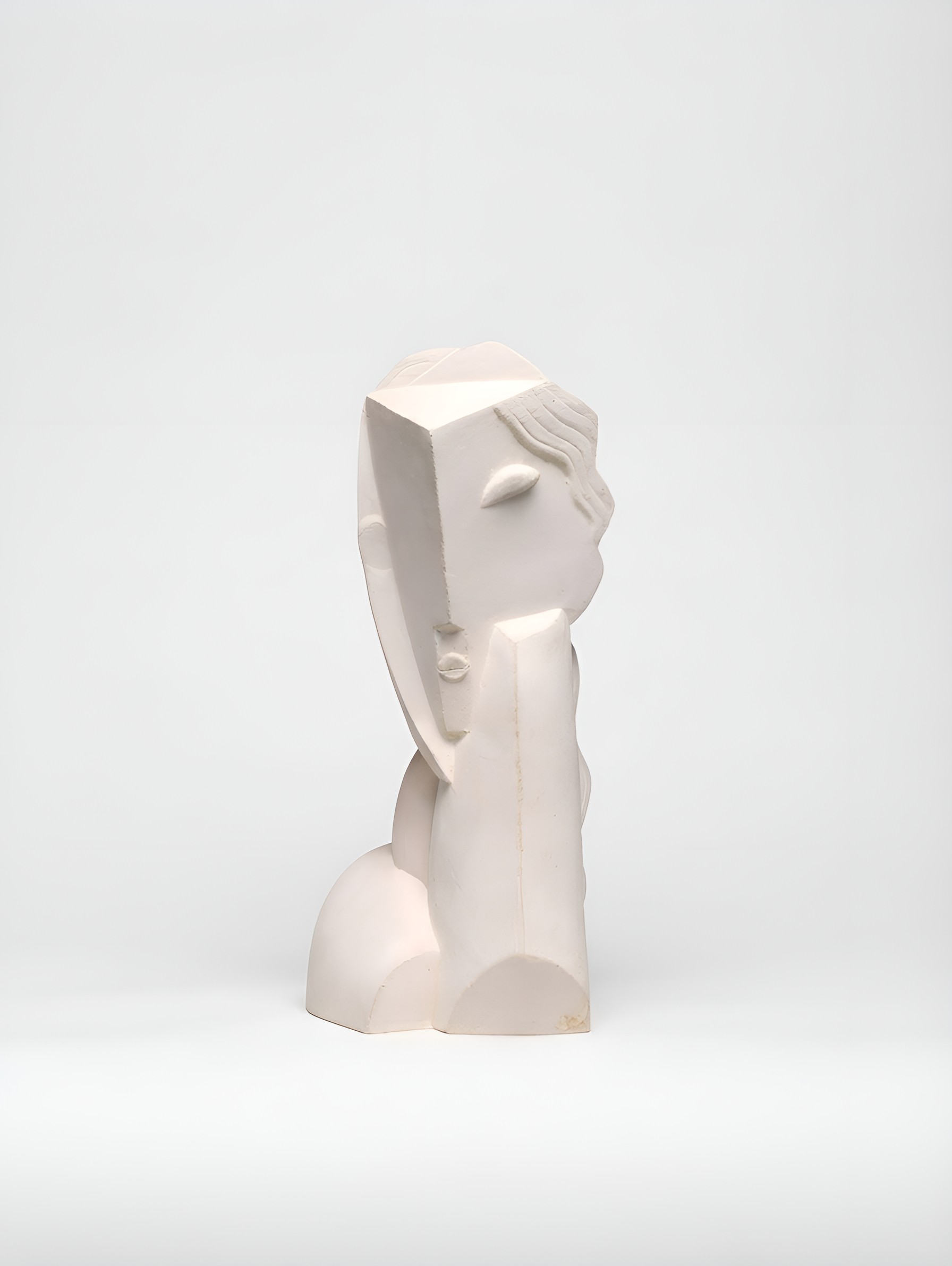 Galerie Lucie Monnet : identité digitale, découpage d'écran et documentation artistique pour une galerie d'art, par Graphen Studio.